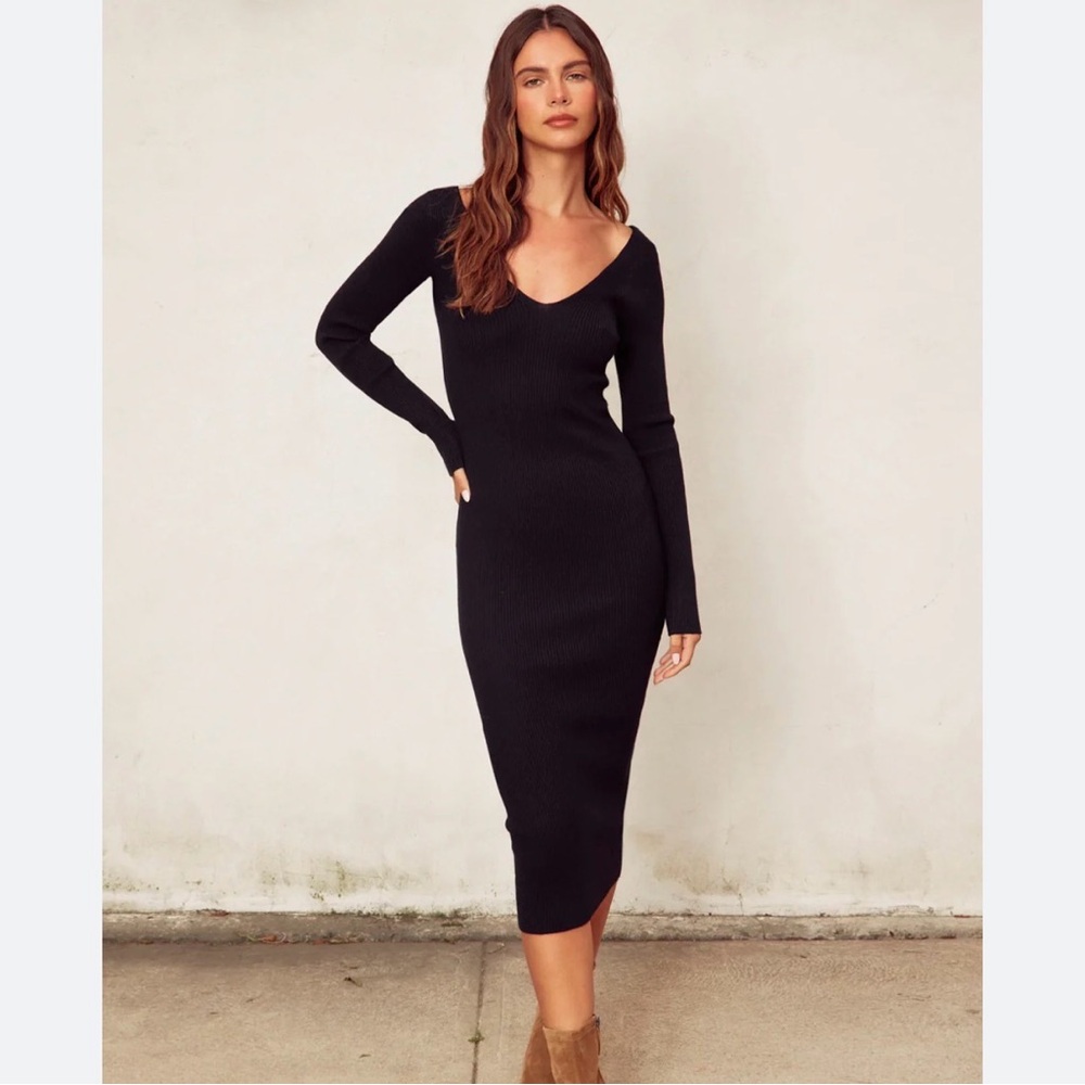 Wilfred Black Knit Long Sleeve V Neck Dress